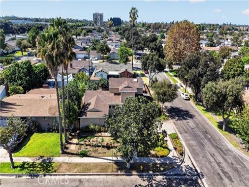 1218 W Gage  , Fullerton, CA