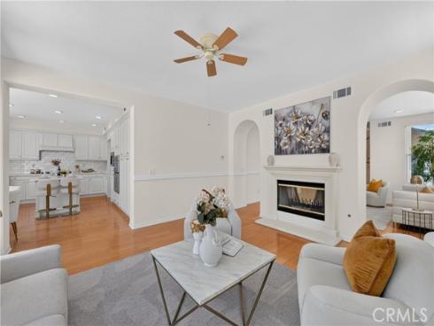 2041 Mcgarvey , Fullerton, CA