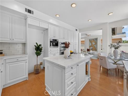 2041 Mcgarvey , Fullerton, CA