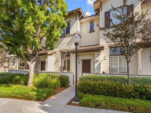 2252  Schlaepfer  , Fullerton, CA