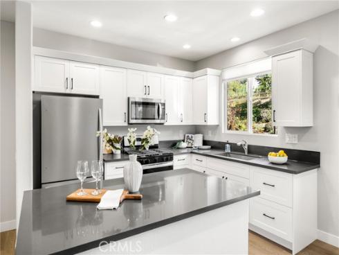 2252  Schlaepfer  , Fullerton, CA