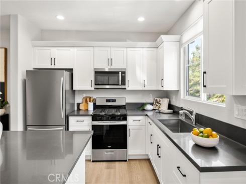 2252  Schlaepfer  , Fullerton, CA