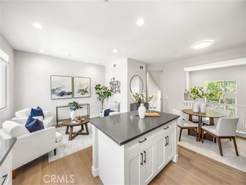 2252  Schlaepfer  , Fullerton, CA