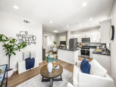 2252  Schlaepfer  , Fullerton, CA