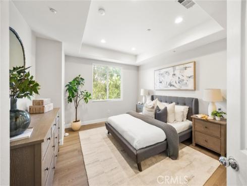 2252  Schlaepfer  , Fullerton, CA