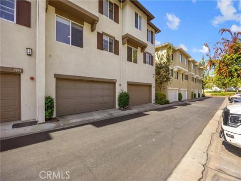 2252  Schlaepfer  , Fullerton, CA
