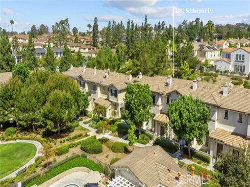 2252  Schlaepfer  , Fullerton, CA