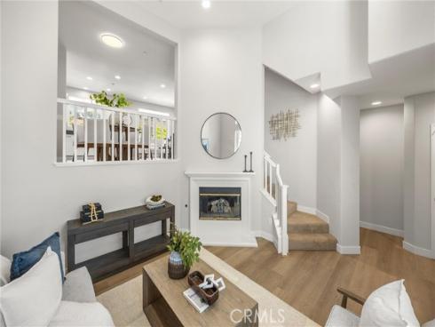 2252  Schlaepfer  , Fullerton, CA