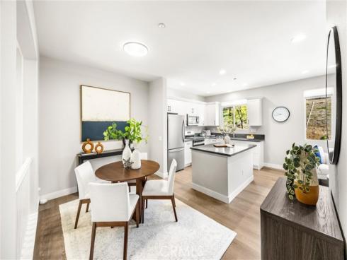 2252  Schlaepfer  , Fullerton, CA