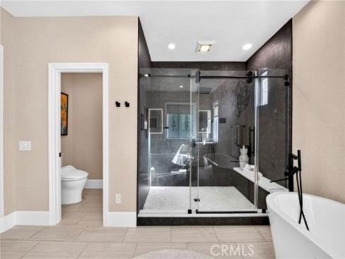 2585 Sunflower , Fullerton, CA