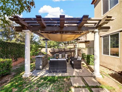 2585 Sunflower , Fullerton, CA