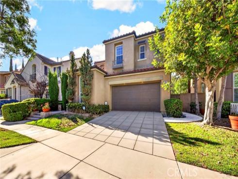 2585 Sunflower , Fullerton, CA