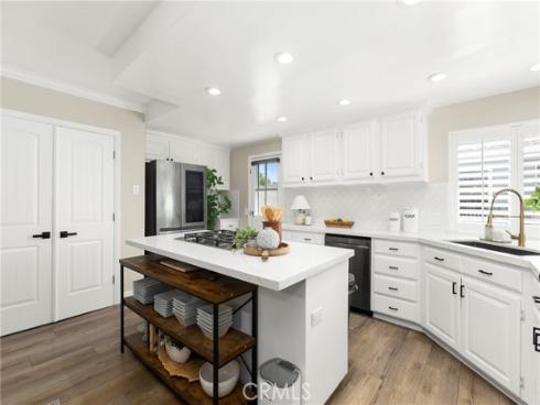 2943  San Juan   Drive, Fullerton, CA
