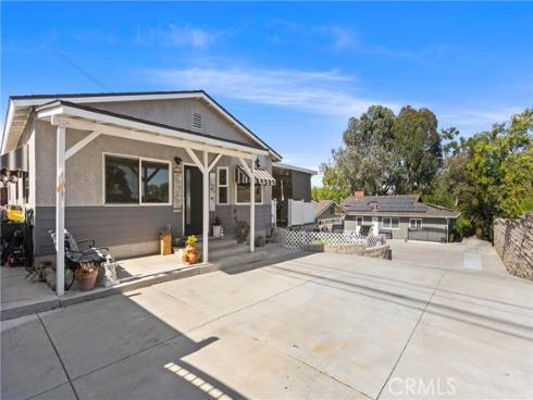 2943  San Juan   Drive, Fullerton, CA