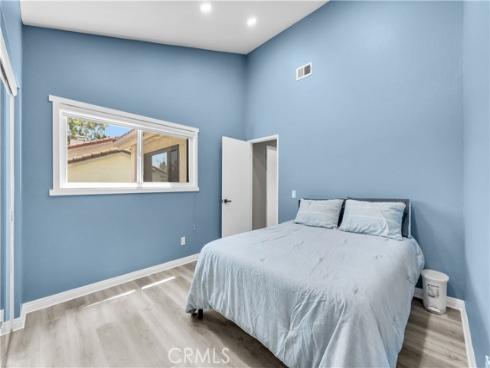 1000 Whitewater , Fullerton, CA