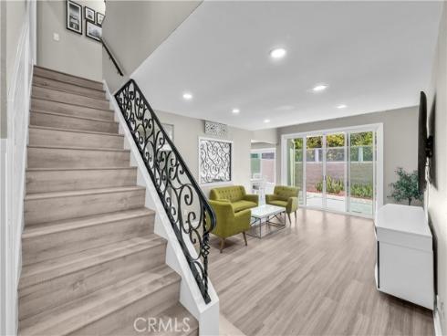 1000 Whitewater , Fullerton, CA