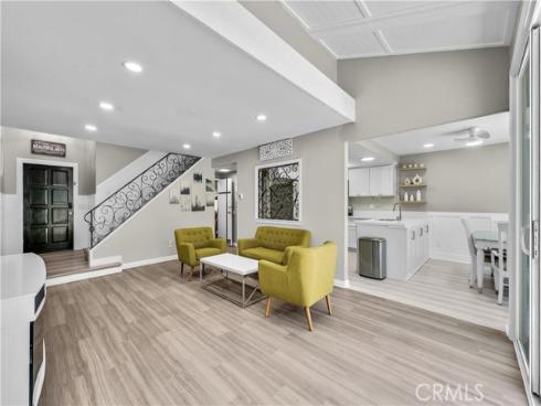 1000 Whitewater , Fullerton, CA