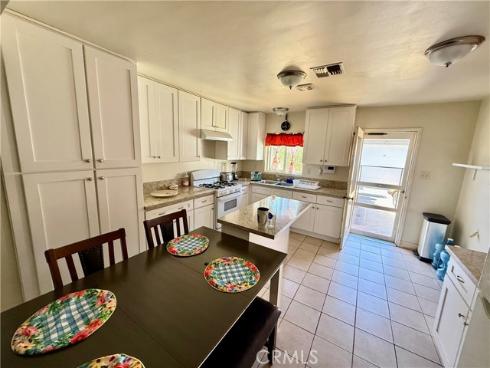 2607 W Olive   Avenue, Fullerton, CA
