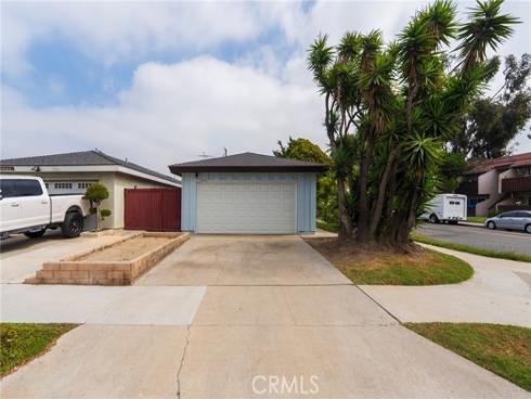 12852  Court  , Garden Grove, CA