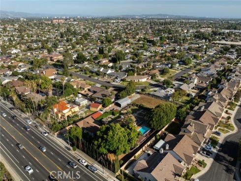 11252 Chapman Avenue, Garden Grove, CA