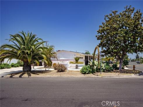 8851  La Grand   Avenue, Garden Grove, CA