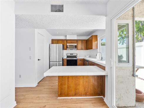 6823 Danvers , Garden Grove, CA