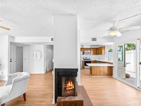 6823 Danvers , Garden Grove, CA