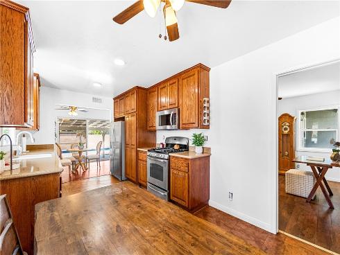 11312 Mac , Garden Grove, CA