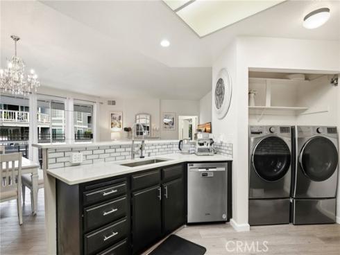 10401 Garden Grove 21 Boulevard, Garden Grove, CA