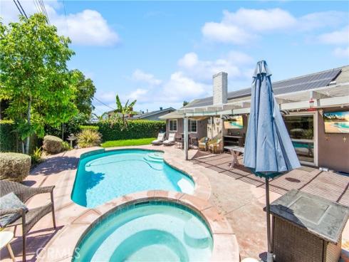 6812  Anthony  , Garden Grove, CA