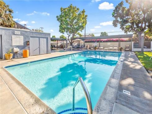 6800 Lampson , Garden Grove, CA