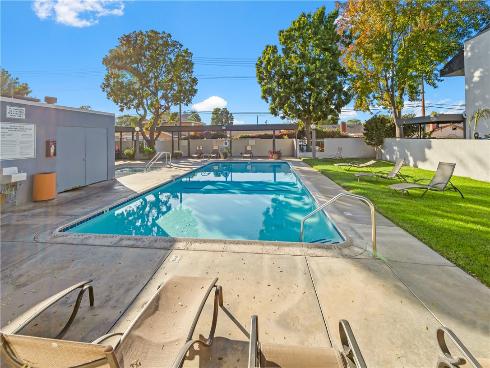 6800 Lampson , Garden Grove, CA