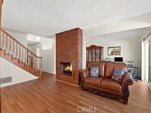 12451 La Linda , Garden Grove, CA