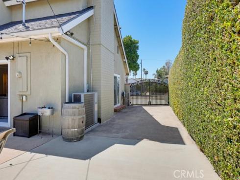 5482 Park , Garden Grove, CA