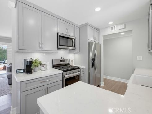5482 Park , Garden Grove, CA