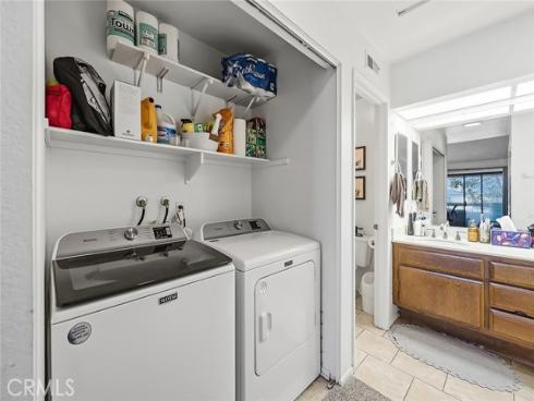 8561 Meadow Brook 205 , Garden Grove, CA