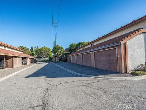 8561 Meadow Brook 205 , Garden Grove, CA