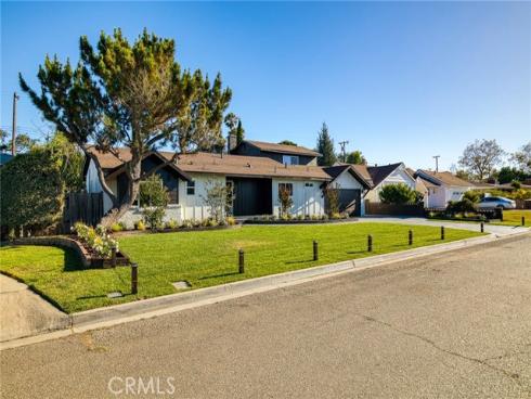 10092 Roselee Drive, Garden Grove, CA