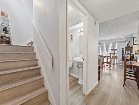 11321 Parkgreen , Garden Grove, CA