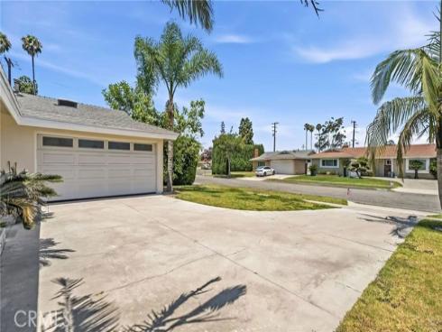 6022 Santa Barbara , Garden Grove, CA