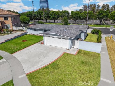 13471 Greentree Avenue, Garden Grove, CA
