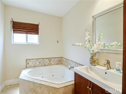 8802 Lampson Ave , Garden Grove, CA