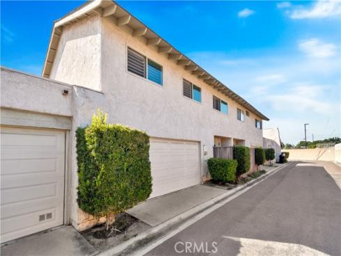 10065 Hidden Village , Garden Grove, CA