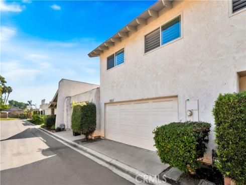 10065 Hidden Village , Garden Grove, CA