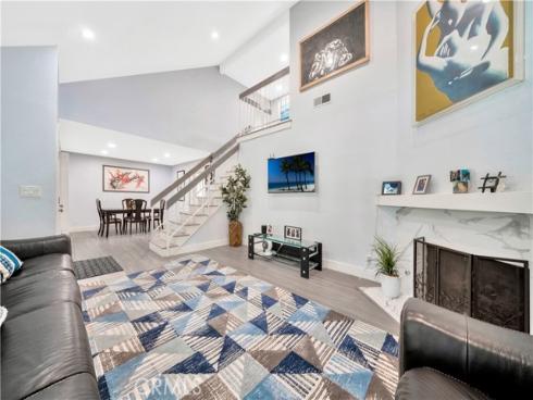 10065 Hidden Village , Garden Grove, CA