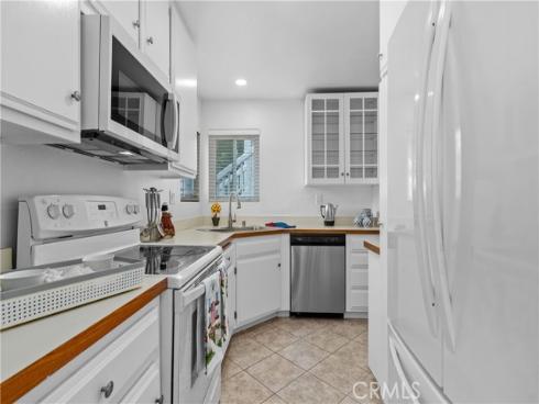 6951 Knollcrest 56 Lane, Garden Grove, CA