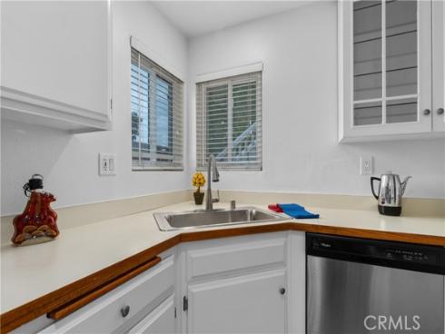 6951 Knollcrest 56 Lane, Garden Grove, CA