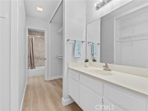 6951 Knollcrest 56 Lane, Garden Grove, CA