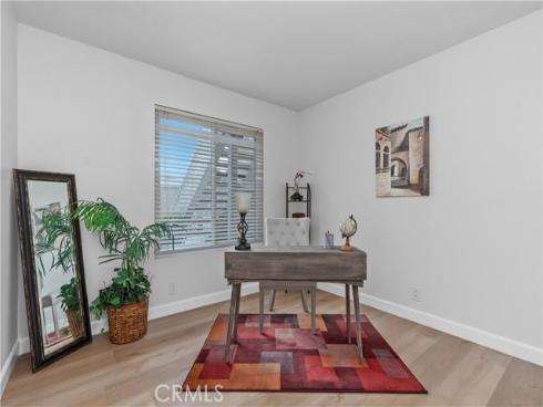 6951 Knollcrest 56 Lane, Garden Grove, CA