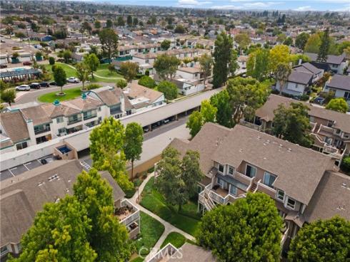 6951 Knollcrest 56 Lane, Garden Grove, CA